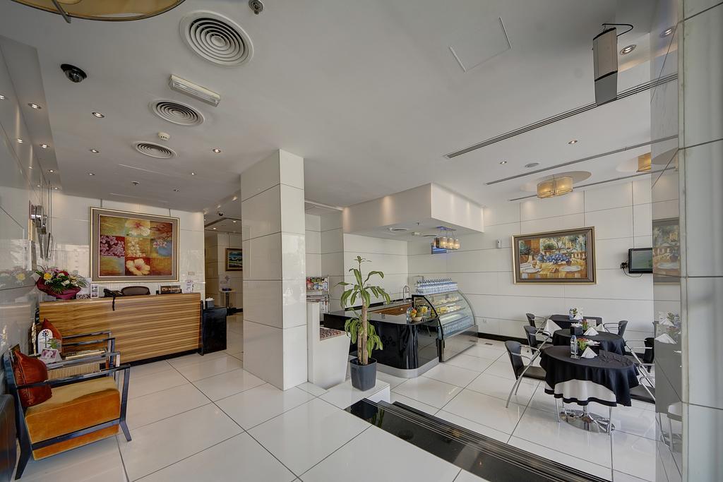 Rayan Hotel Corniche Шарджа Экстерьер фото