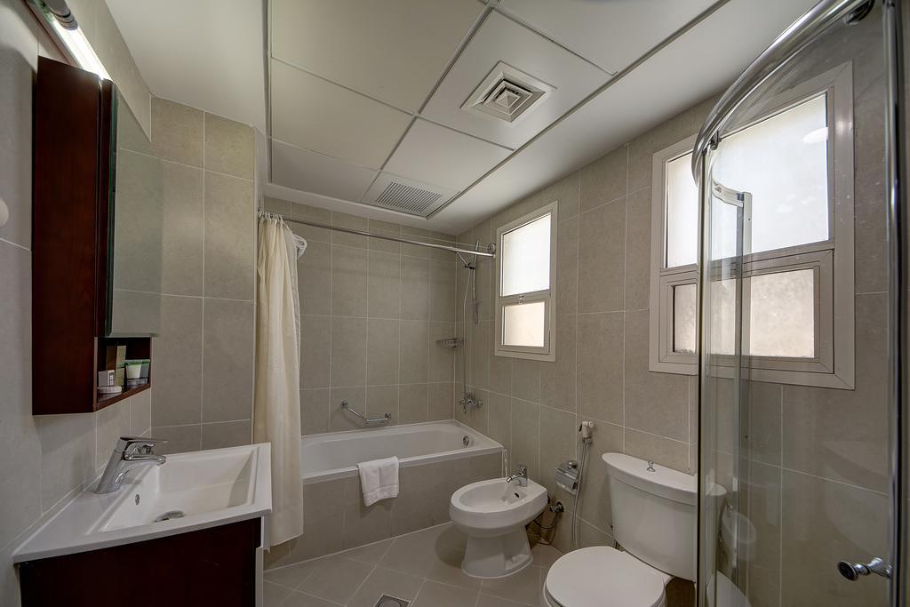 Rayan Hotel Corniche Шарджа Экстерьер фото